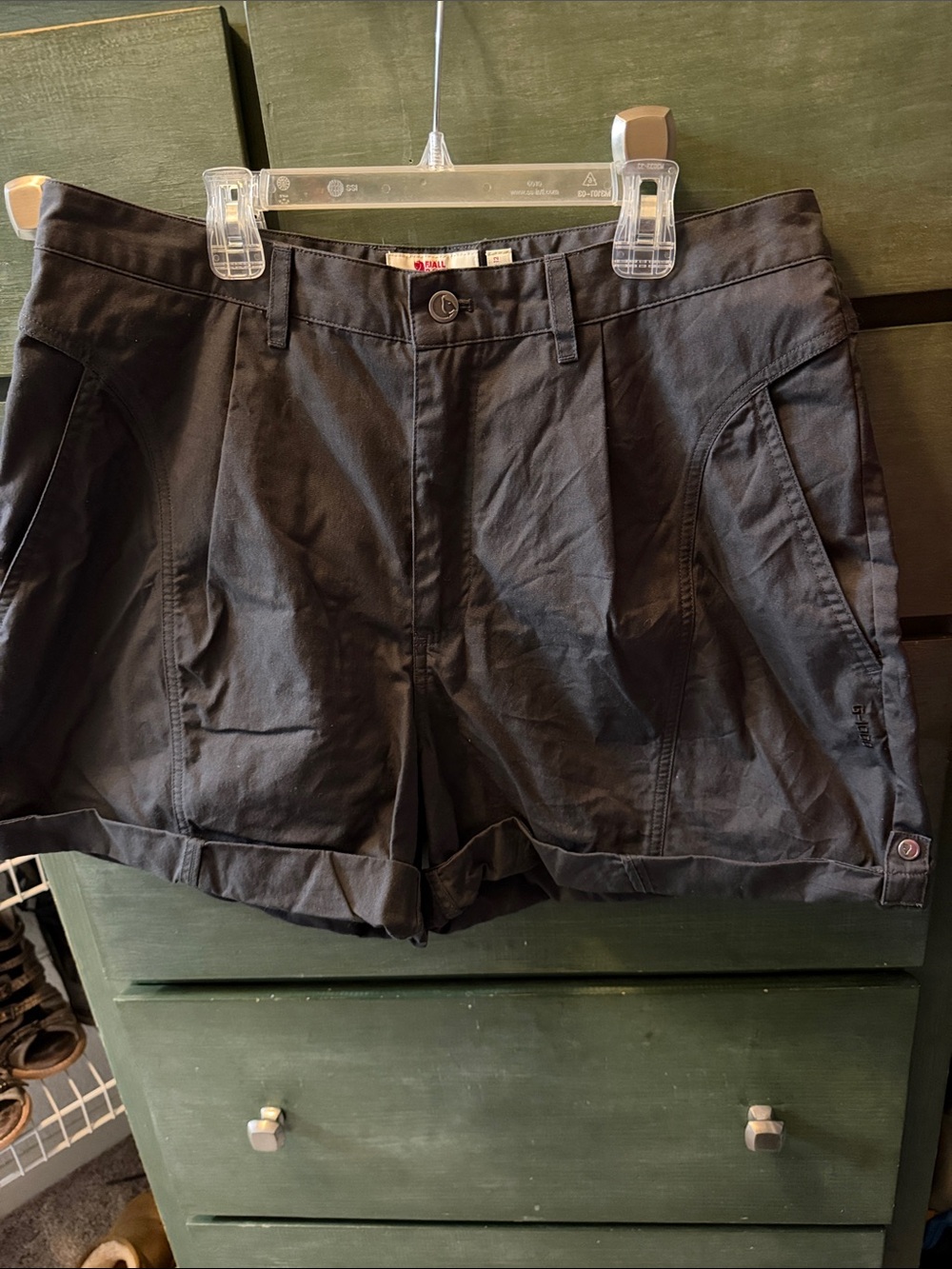 Fjallraven Black Roll-Cuff Utility Women's Shorts